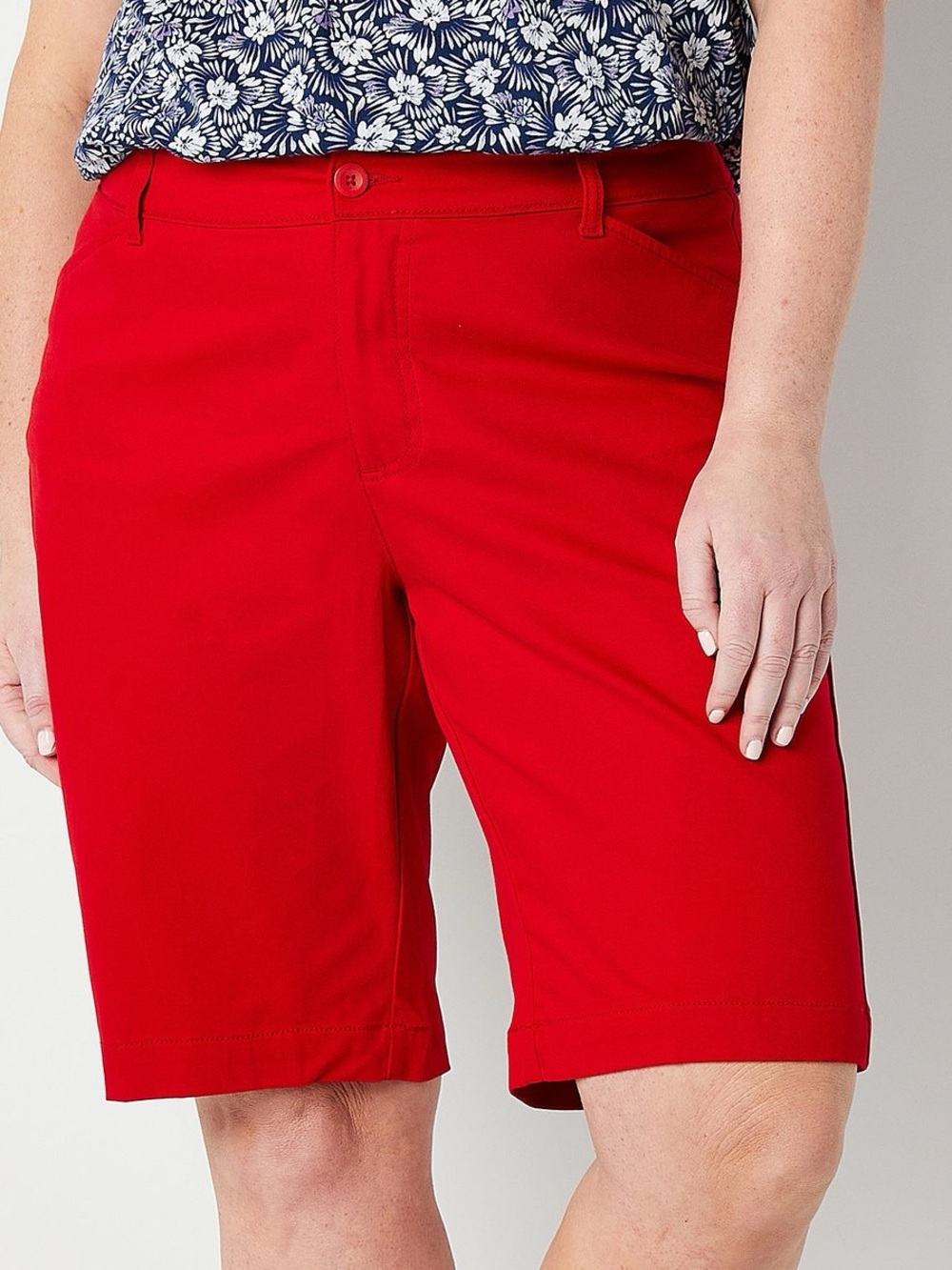 St. John Tailored Knee Length Bermuda Shorts Made in USA 12